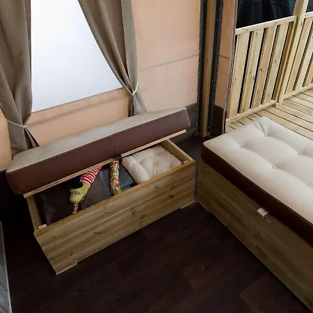 Luxury Tent With A Bathroom And Kitchen, 11 Km From * Porec